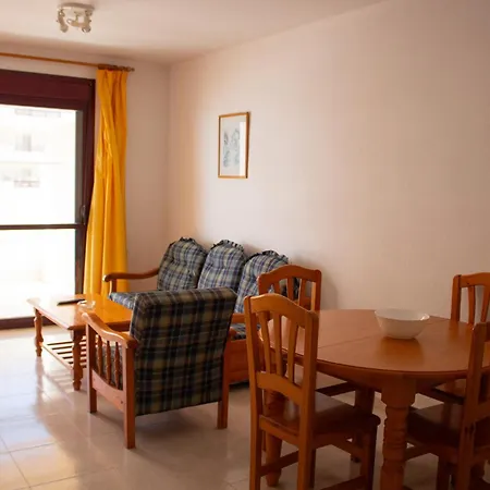 Topacio Unitursa アパート *