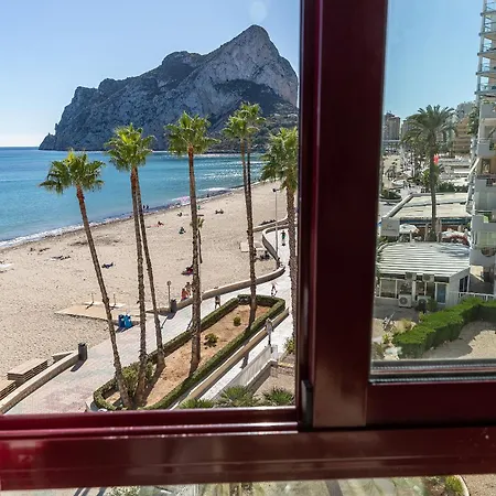 Topacio Unitursa アパート カルプ